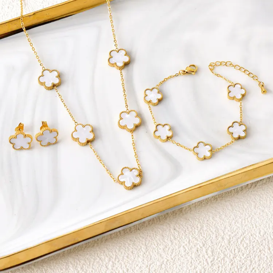 White Clover Charm Jewelry Set – Necklace, Bracelet & Earrings
