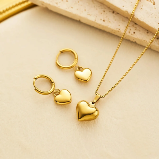 Gold-Plated Heart Pendant Necklace & Earring Set – Anti-Tarnish