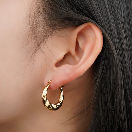Gold-Plated Twisted Hoop Earrings – Anti-Tarnish