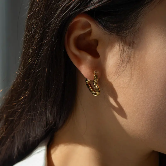 Textured Heart Hoop Earrings – Gold-Plated
