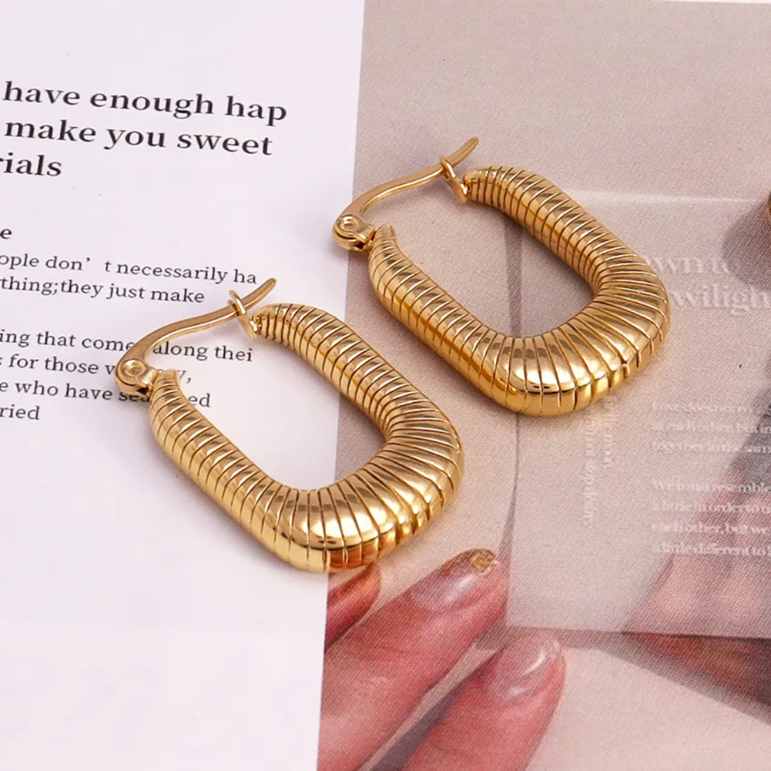 Snake Coil Hoop Earrings – Gold-Plated