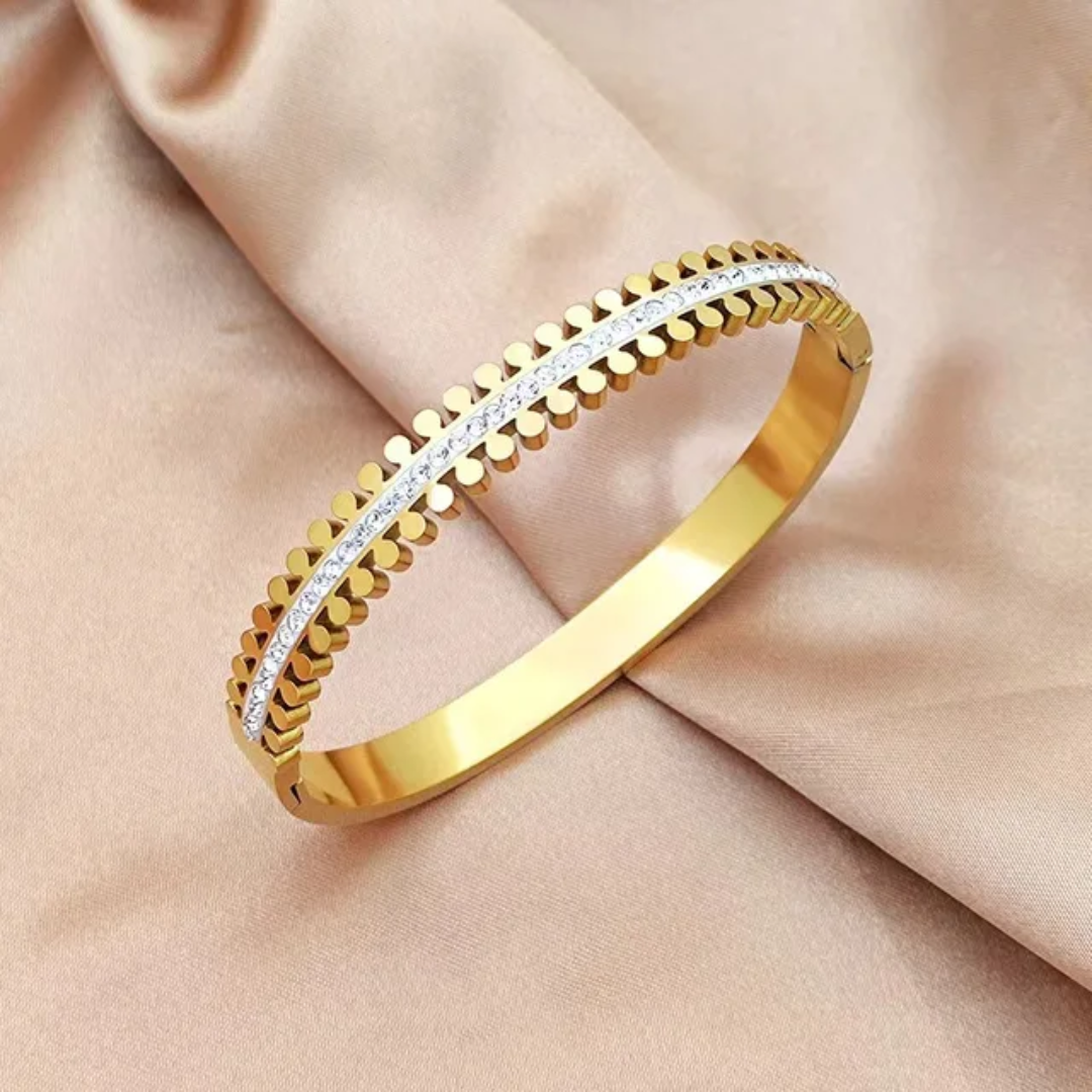 Gold Plated Anti-Tarnish Kada with Stone Detailing (Size 2.6 & 2.8)