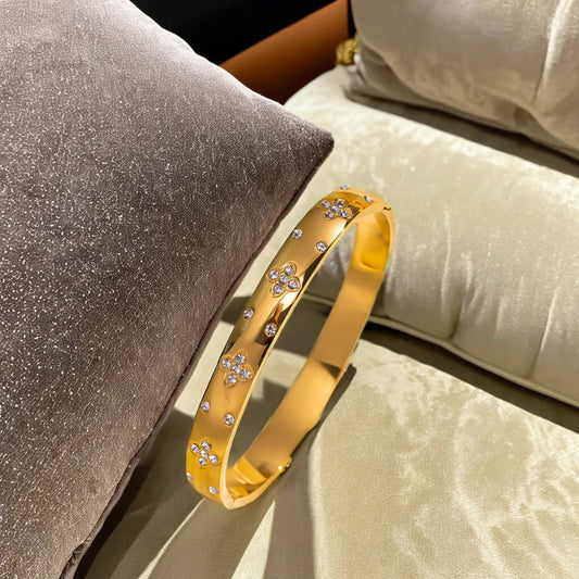 ✨ Anti-Tarnish Gold Plated Kada Bracelet with Crystal Floral Design