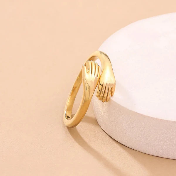 Gold Plated Anti-Tarnish Hug Finger Ring