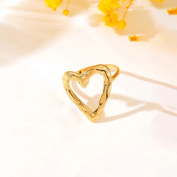 Gold Plated Anti Tarnish Hollow Heart Finger Ring