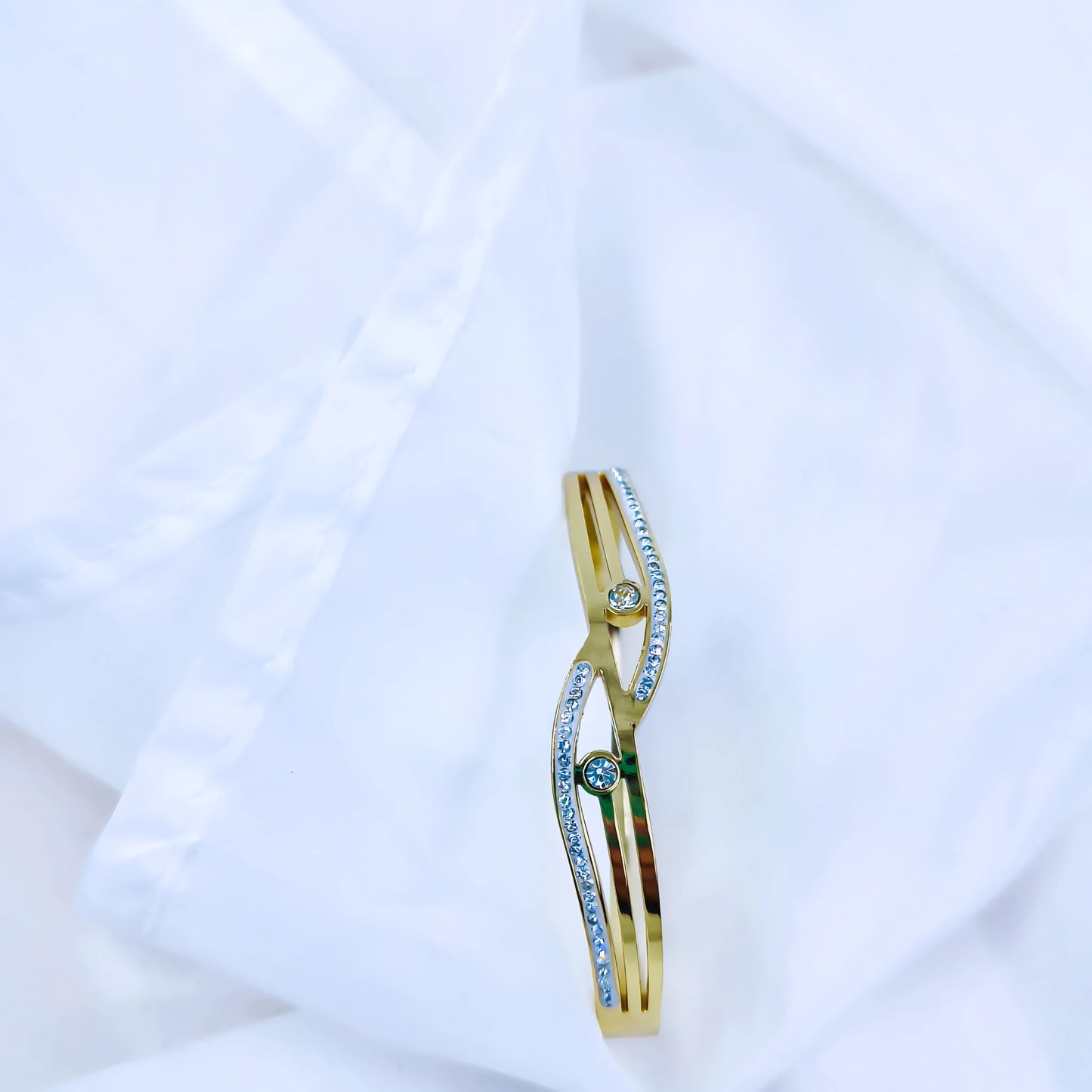 Twin Curve Crystal Line Anti-Tarnish Gold Plated Kada / Bracelet