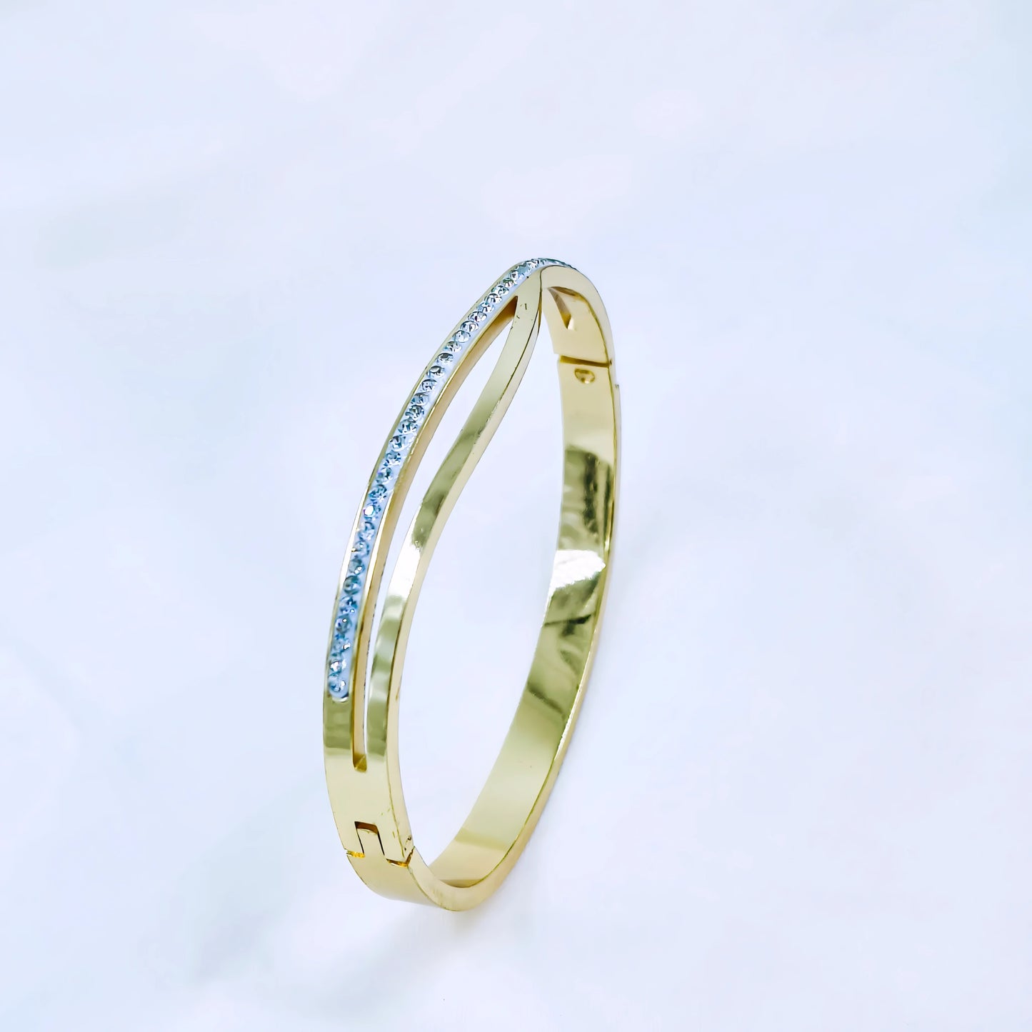 Minimal Crystal Line Anti-Tarnish Gold Plated Kada / Bracelet