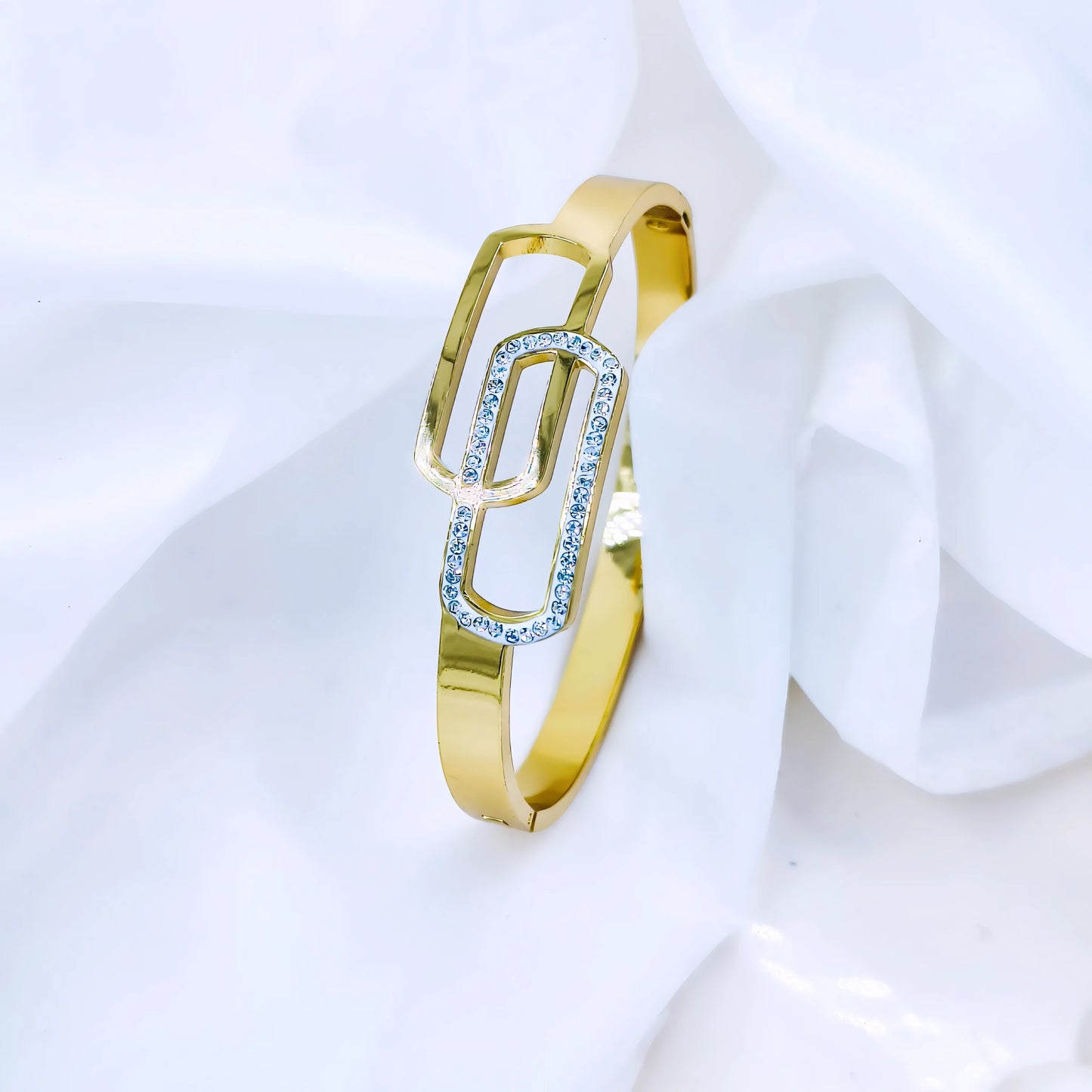 Linked Loop Crystal Accent Anti-Tarnish Gold Plated Kada / Bracelet