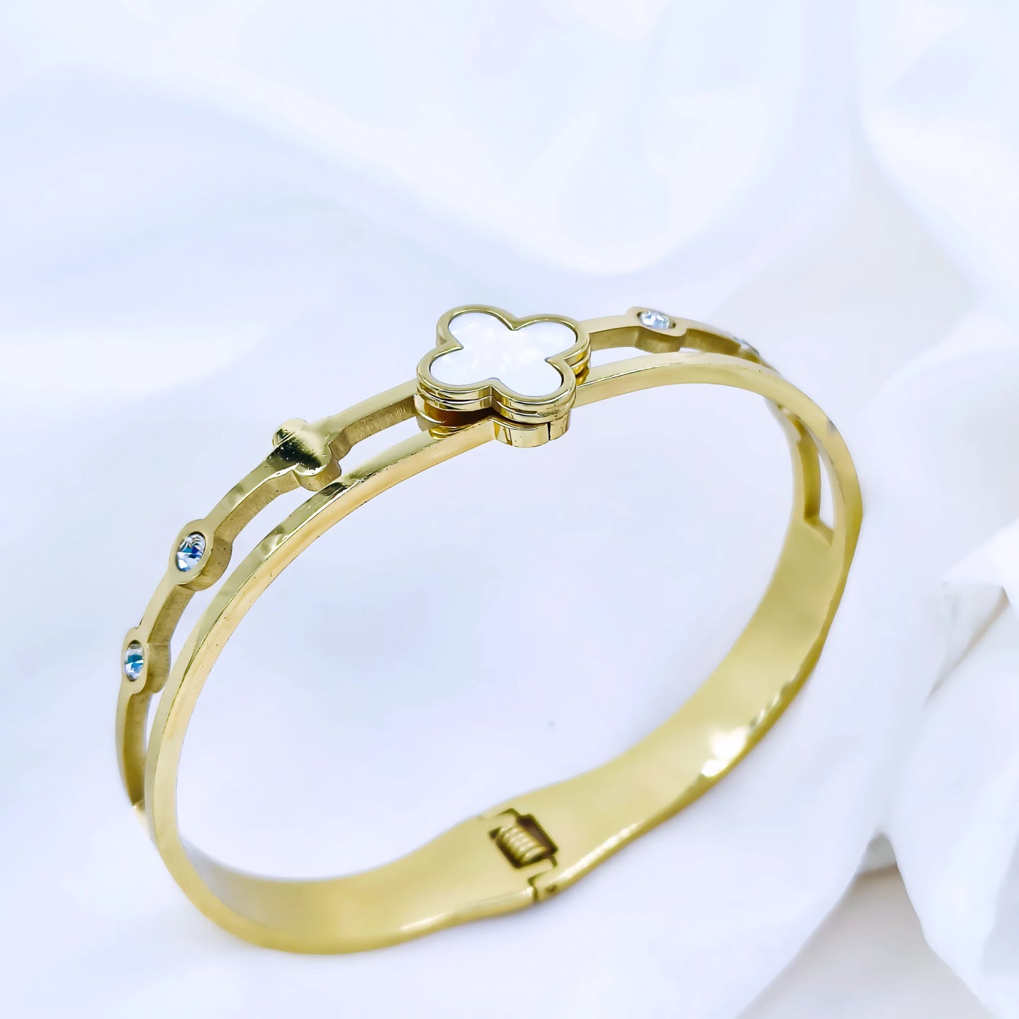 White Clover Crystal Accent Anti-Tarnish Gold Plated Kada / Bracelet