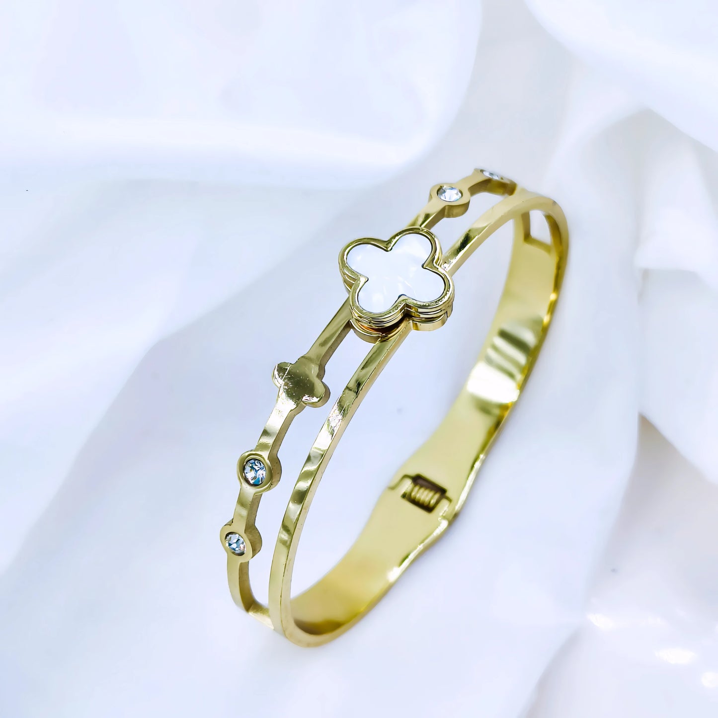 White Clover Crystal Accent Anti-Tarnish Gold Plated Kada / Bracelet