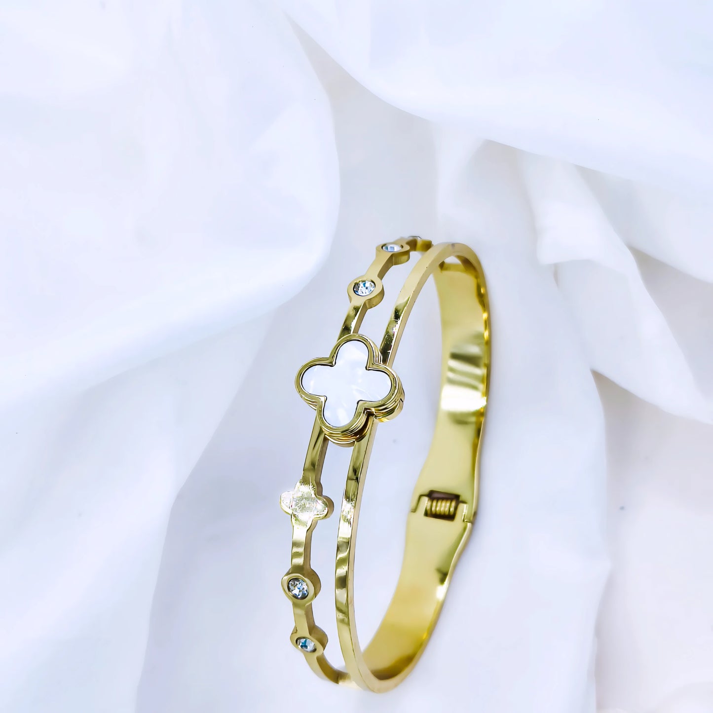 White Clover Crystal Accent Anti-Tarnish Gold Plated Kada / Bracelet