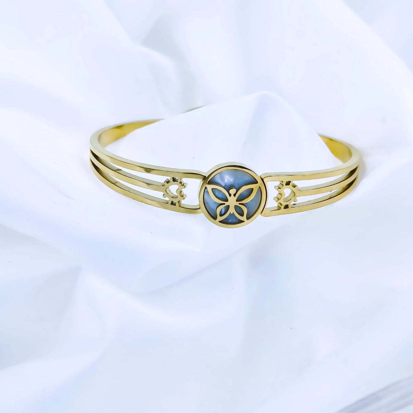 White Stone Floral Anti-Tarnish Gold Plated Kada / Bracelet