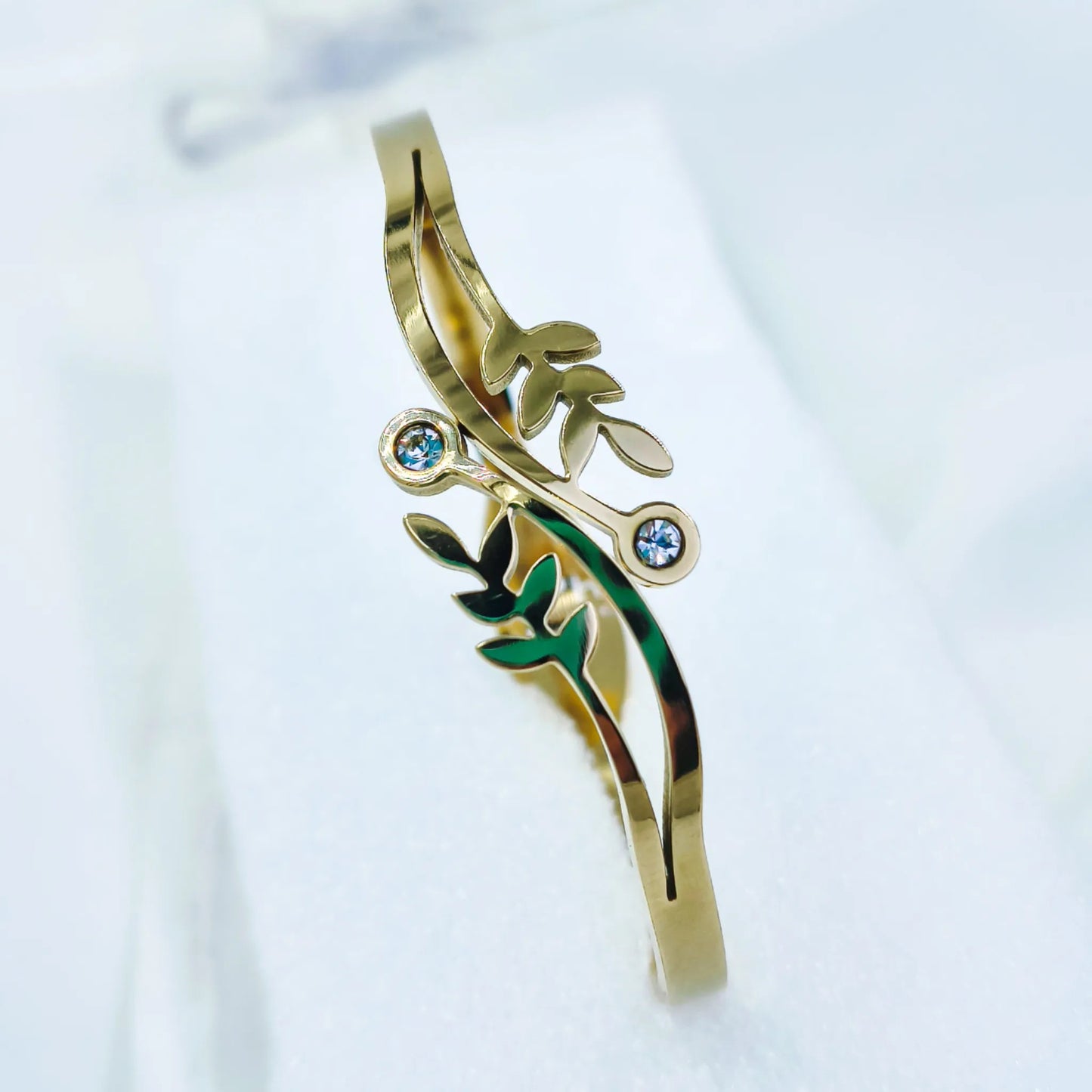 Leaf Motif Crystal Accent Anti-Tarnish Gold Plated Kada / Bracelet