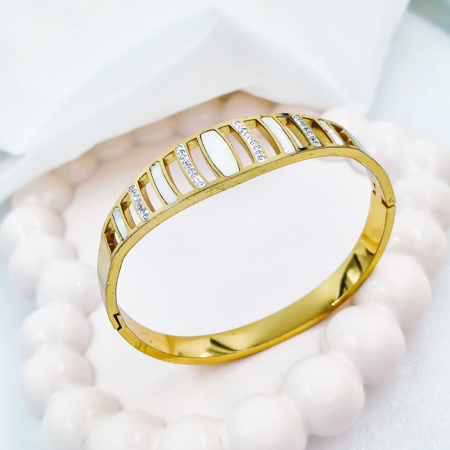 Gold Plated Designer Kada – Anti Tarnish (Regular Size 2.6 & 2.8)