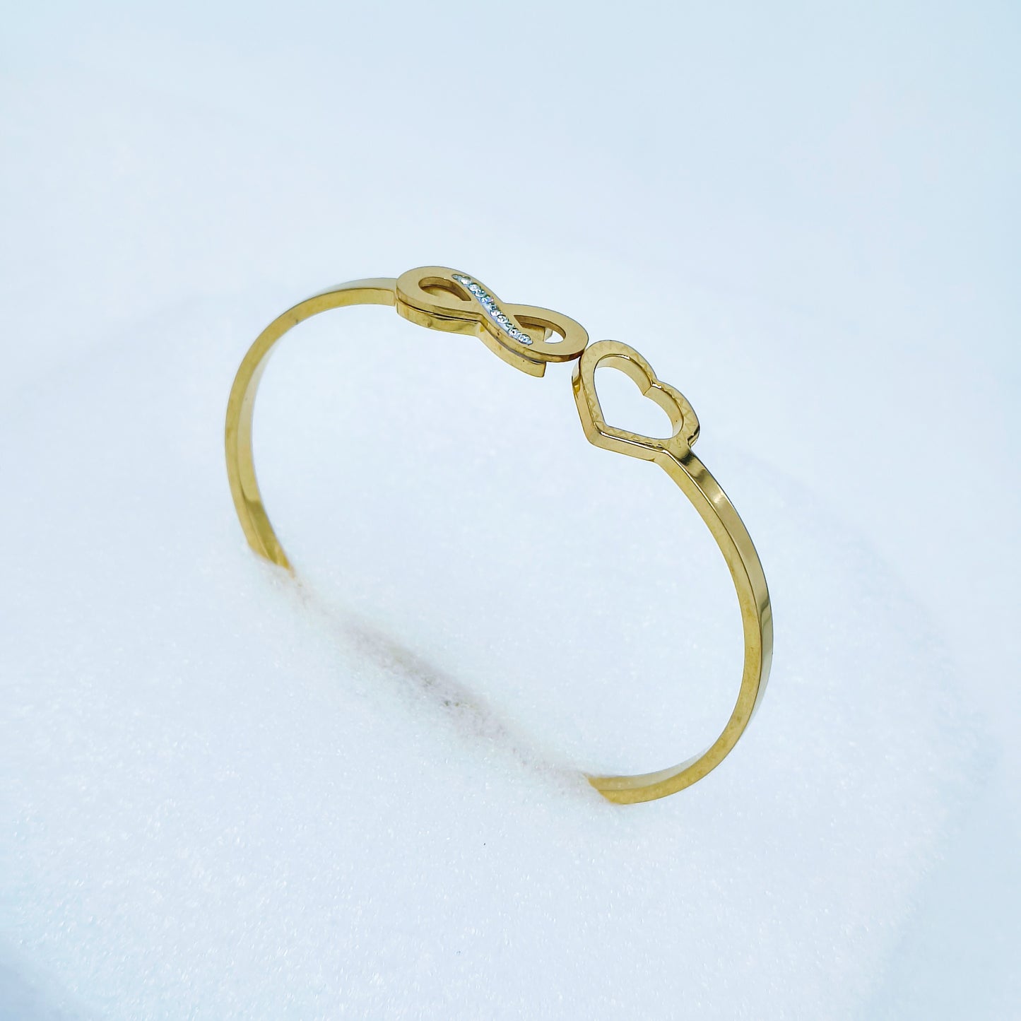 Infinity Heart Gold Plated Anti-Tarnish Bracelet (Size 2.6, 2.8 & Regular)