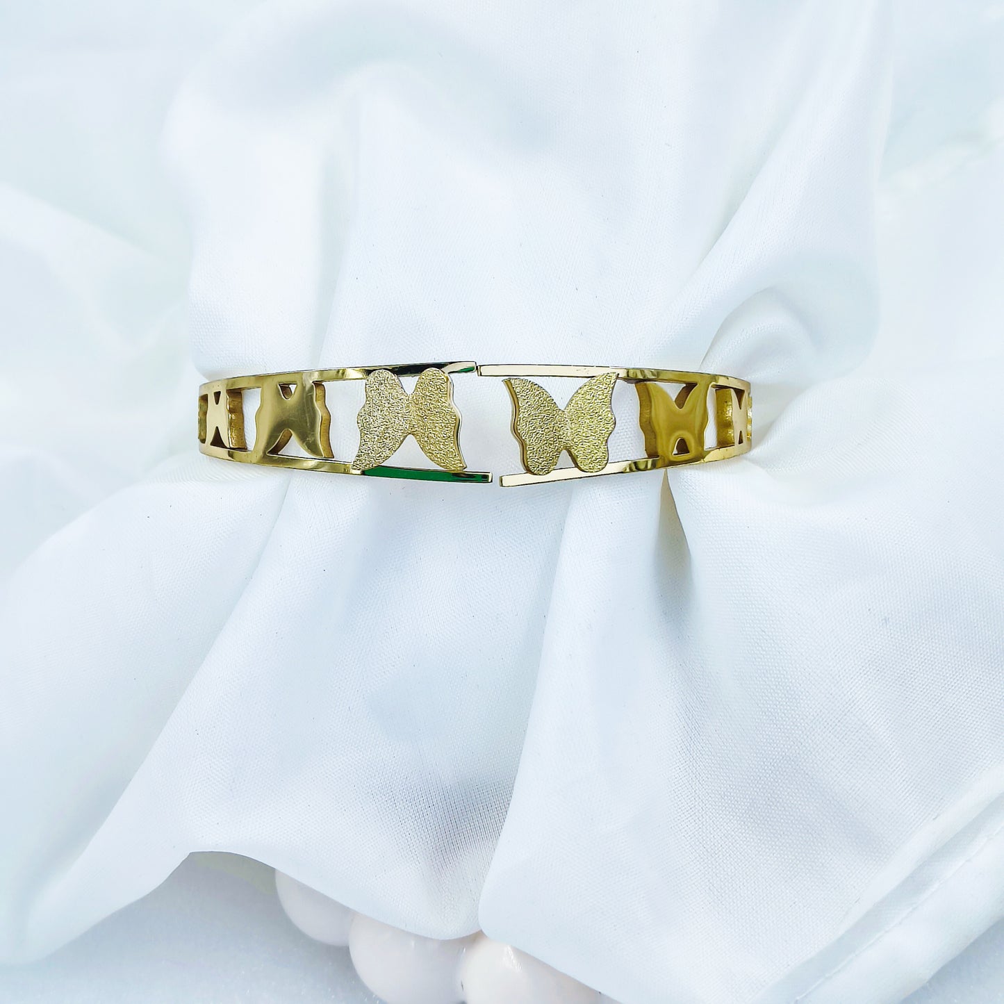 Butterfly Cutwork Gold Plated Anti-Tarnish Bracelet (Regular Size & 2.8)