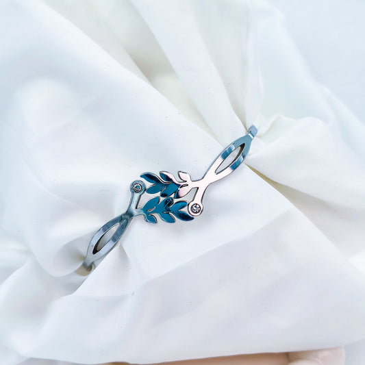 Leaf Design Anti-Tarnish Bracelet (Regular Size, 2.6 & 2.8)