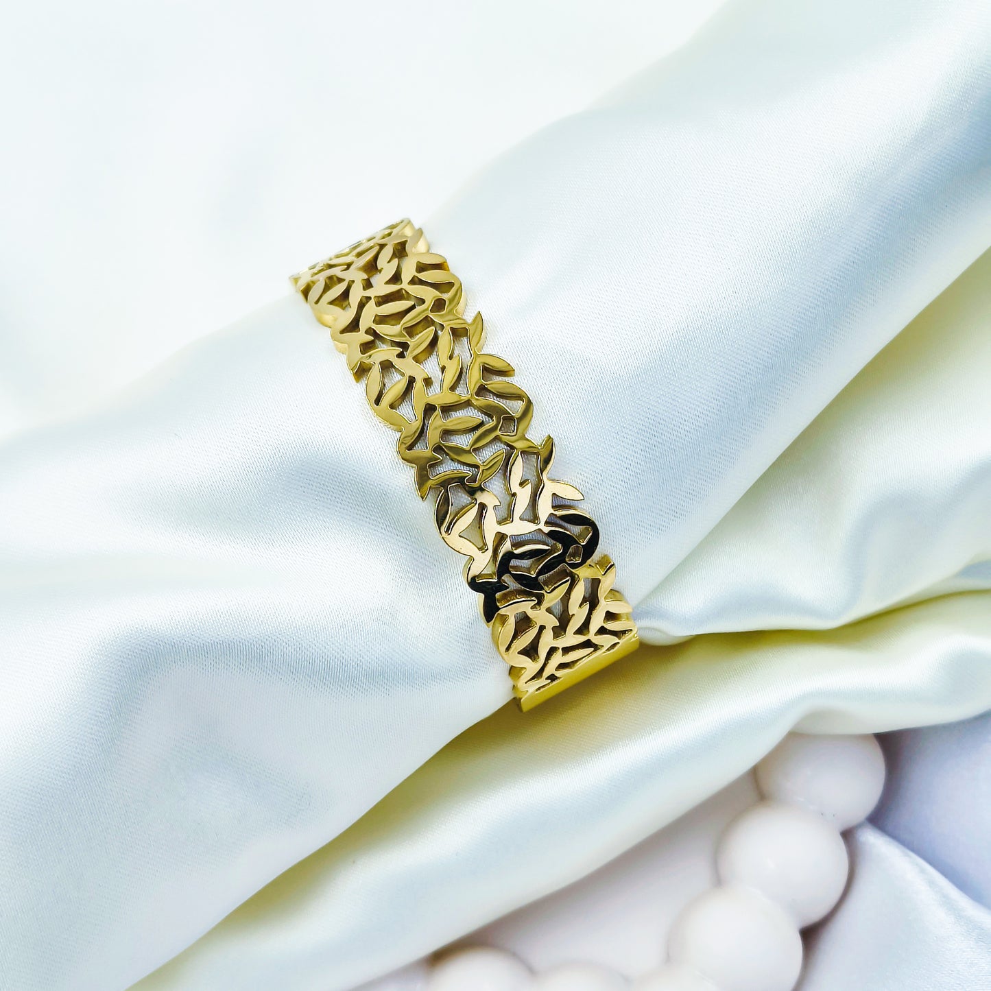 Anti-Tarnish Gold Plated Abstract Design Kada Bracelet Regular Size 2.8 | True Shiny Jewells