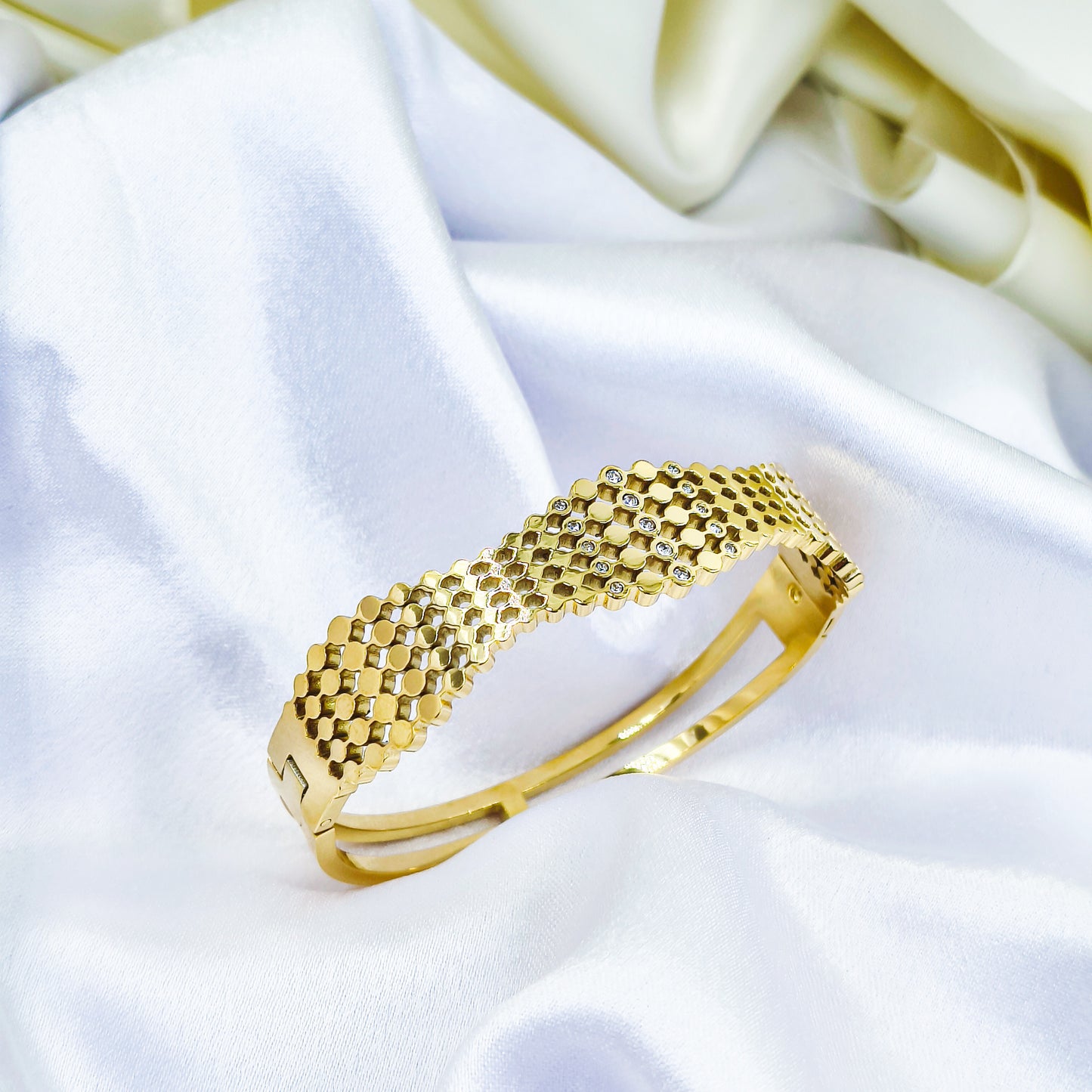 Anti-Tarnish Gold Plated Textured Kada Bracelet – Regular Size 2.8 | True Shiny Jewells