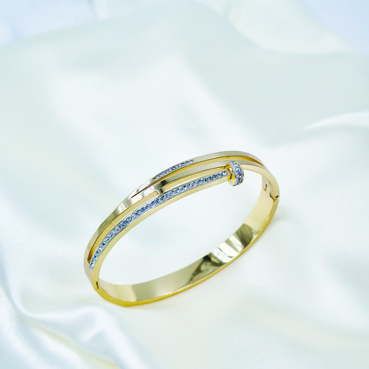 Anti-Tarnish Gold Plated Kada Bracelet with Sparkling Stones – Regular Size 2.8 | True Shiny Jewells