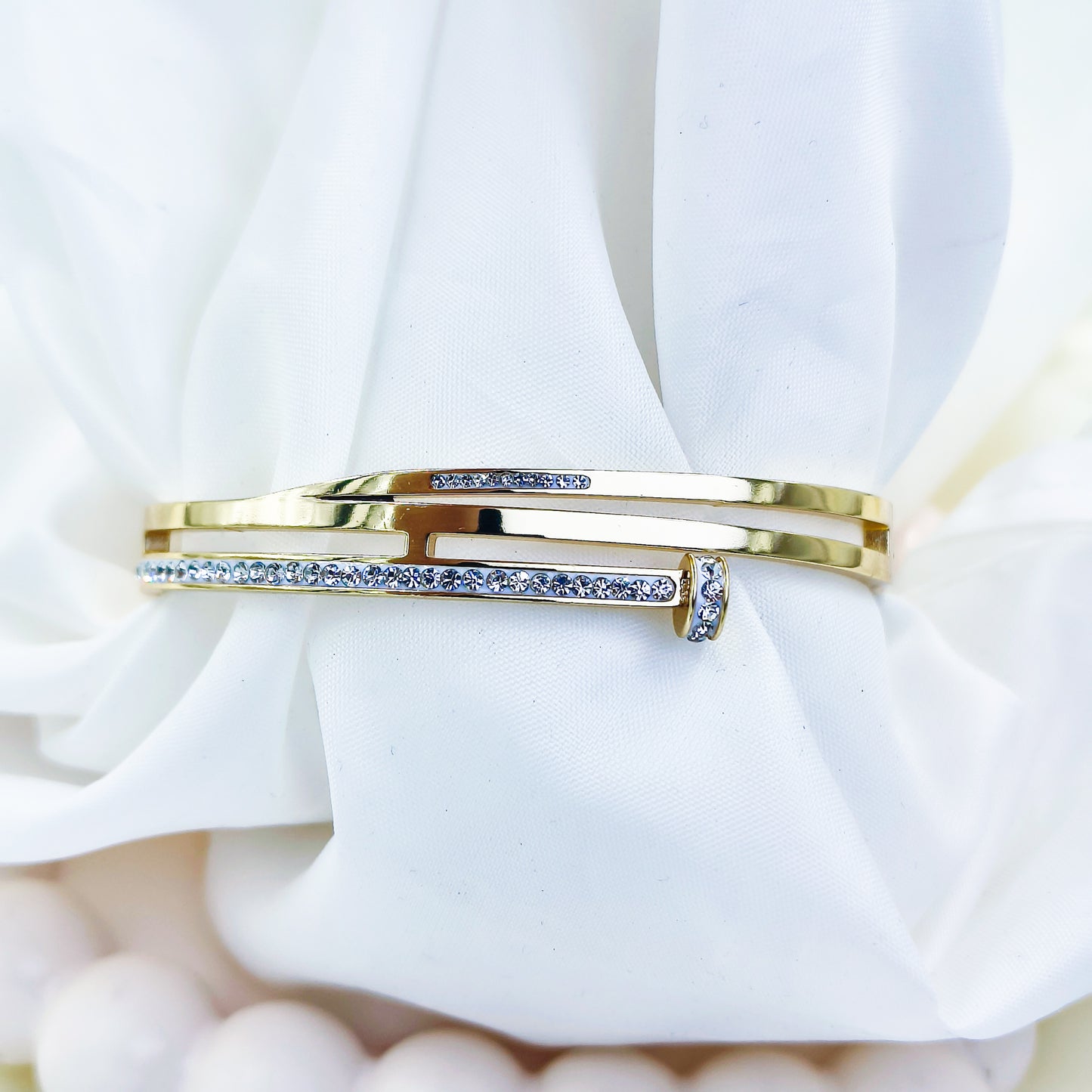 Anti-Tarnish Gold Plated Kada Bracelet with Sparkling Stones – Regular Size 2.8 | True Shiny Jewells