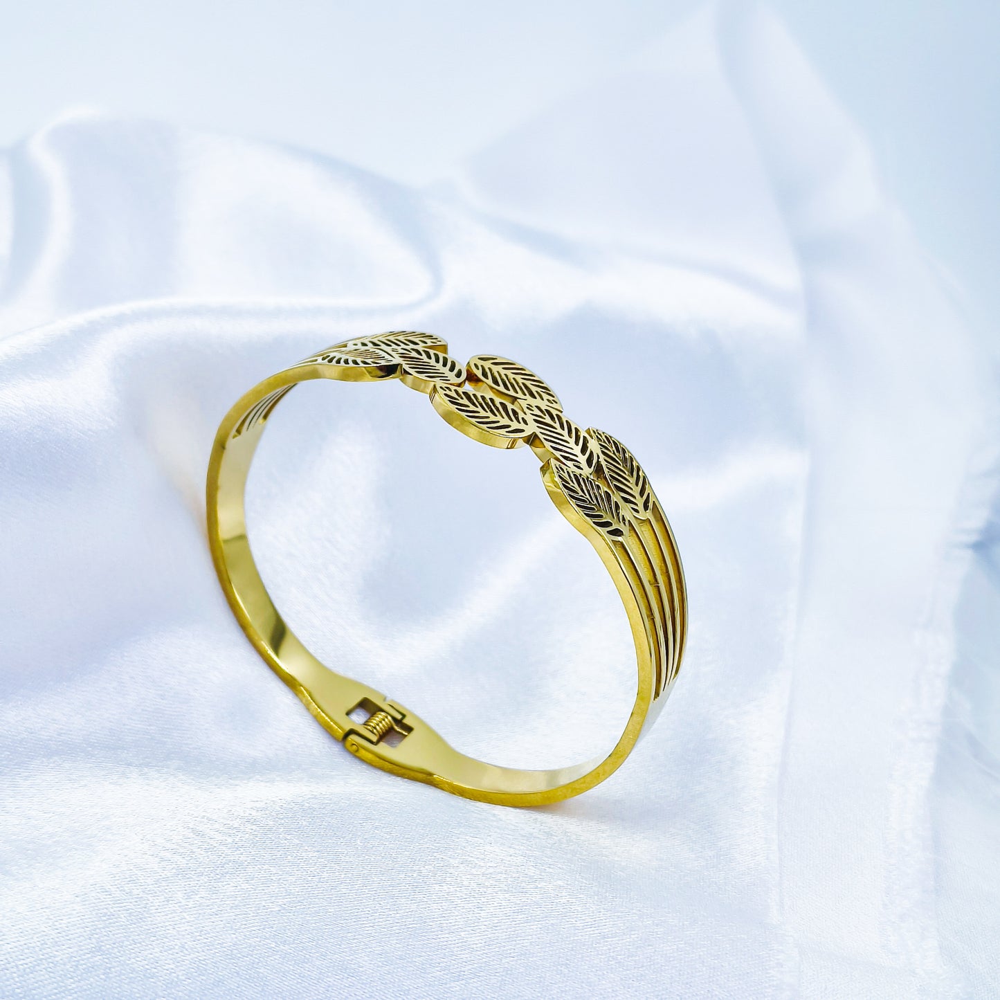 Anti-Tarnish Leaf Engraved Gold Plated Kada Bracelet for Women – Regular Size 2.8