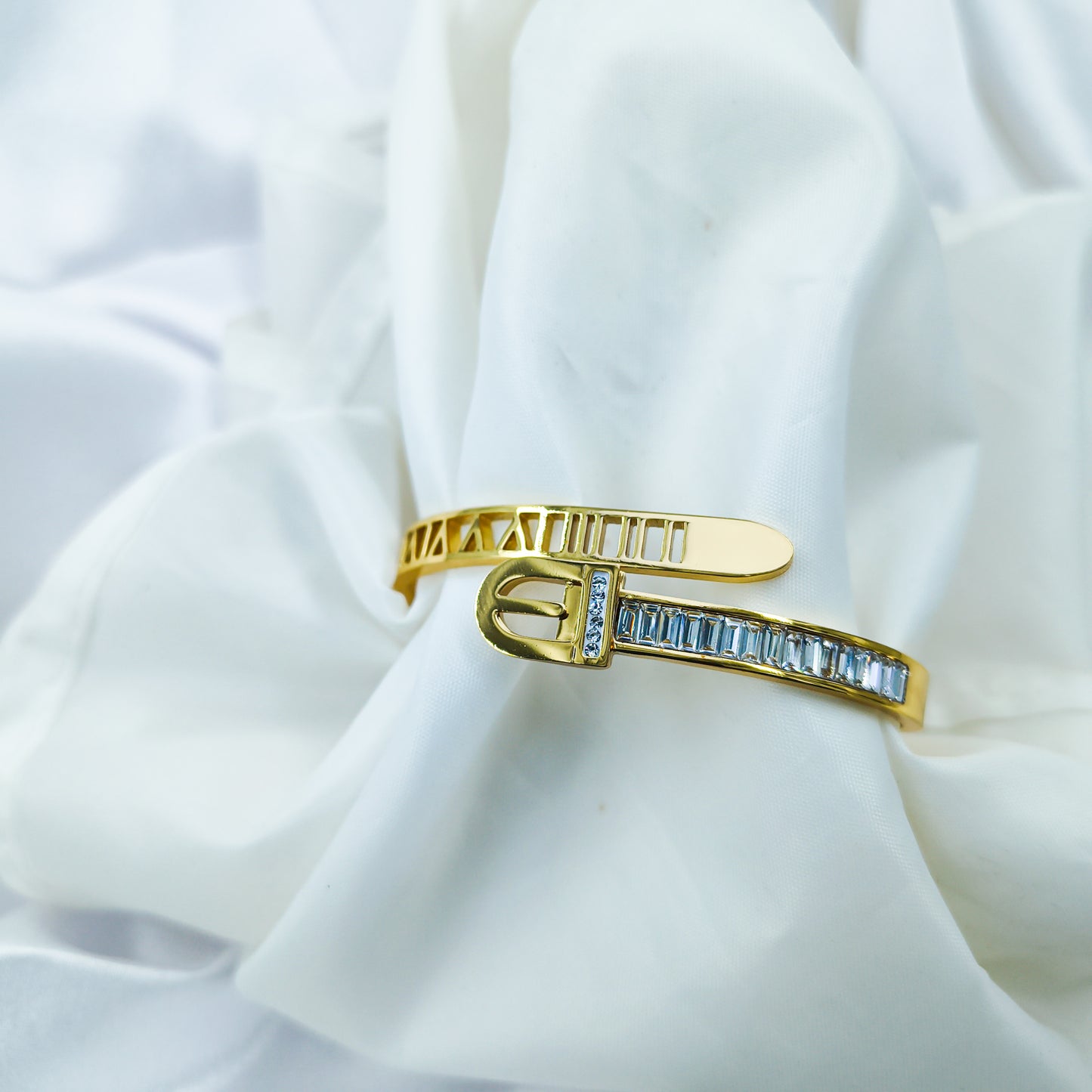 Anti-Tarnish Designer Gold Plated Kada Bracelet with Stone Belt Design – Regular Size 2.8