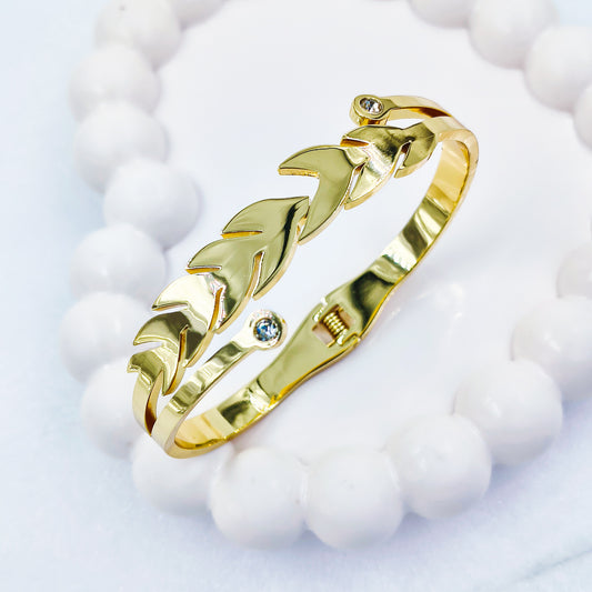 Anti-Tarnish Leaf Design Gold Plated Kada Bracelet with CZ Stones – Regular Size 2.8
