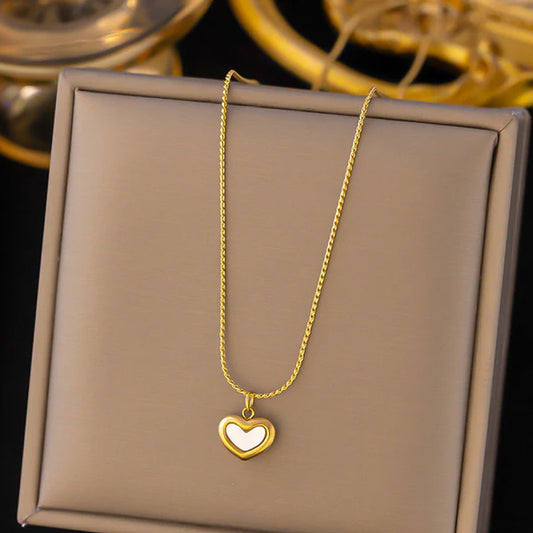 Gold Heart Outline Pendant Necklace – Anti-Tarnish For Women