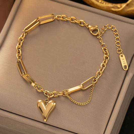 Gold Plated Heart Charm Link Anti Tarnish Bracelet For Women