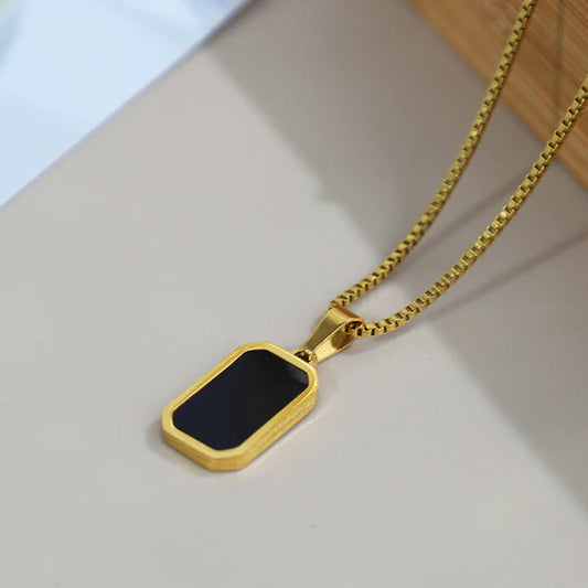 Anti Tarnish Black Pendant Gold Plated Chain For Woman