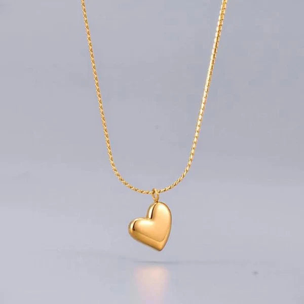 Gold Heart Pendant Anti Tarnish Necklace For Women