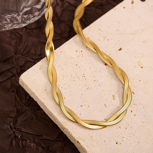 Anti Tarnish Gold Plated Twist Flat Chain Necklace for woman