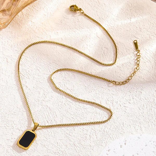 Anti Tarnish Black Pendant Gold Plated Chain For Woman