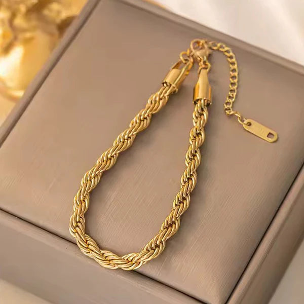 Anti Tarnish Classic Gold Rope Chain Bracelet For Women