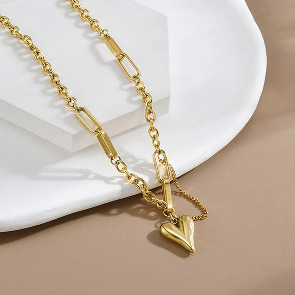 Anti Tarnish Bold Heart Charm Chain Necklace For Women