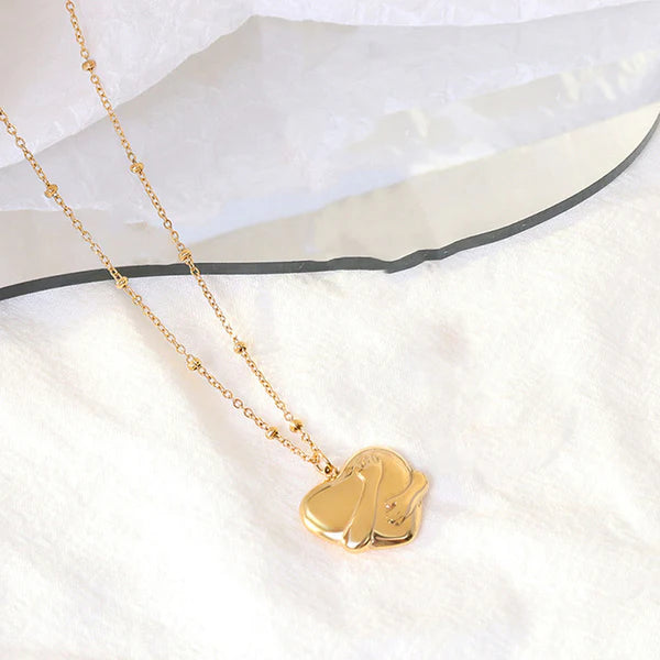 Abstract Heart Pendant Necklace – Anti Tarnish