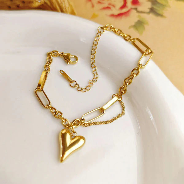 Gold Plated Heart Charm Link Anti Tarnish Bracelet For Women