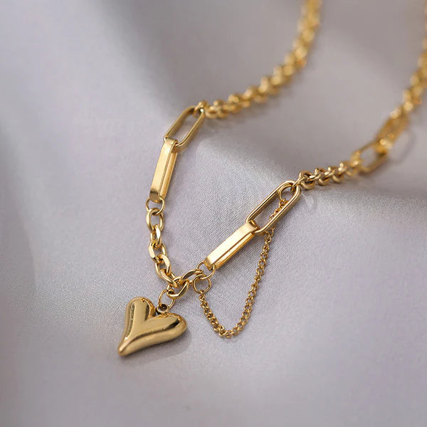 Anti Tarnish Bold Heart Charm Chain Necklace For Women