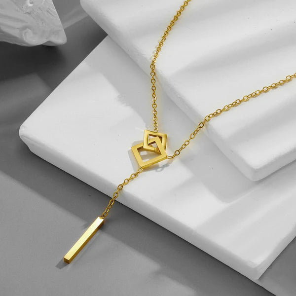 Gold-Plated Geometric Anti Tarnish Pendant Chain Necklace for Women