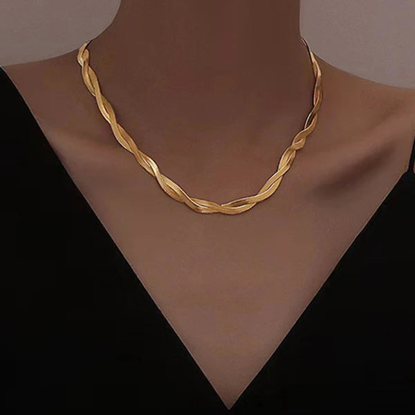 Anti Tarnish Gold Plated Twist Flat Chain Necklace for woman