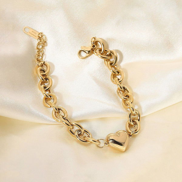 Anti Tarnish Gold-Plated Heart Charm Bracelet for Women