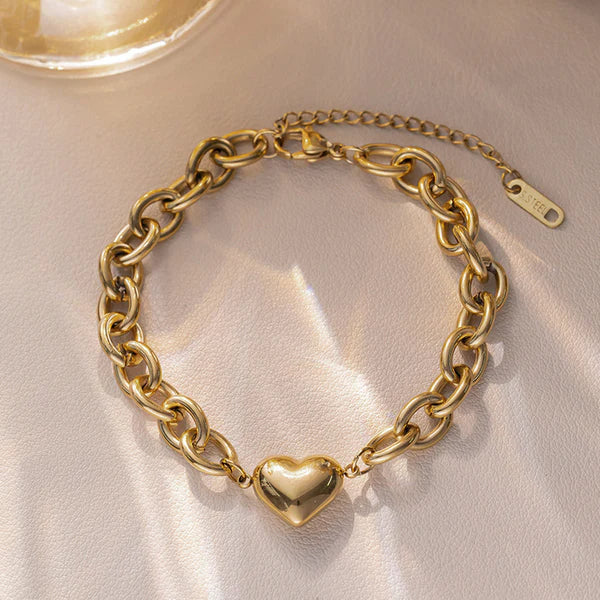 Anti Tarnish Gold-Plated Heart Charm Bracelet for Women