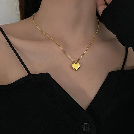 18K Gold Plated Heart Shaped Premium Pendant/Necklace