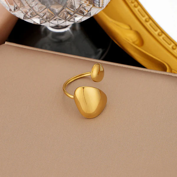 Modern Abstract Gold Plated Anti-Tarnish Finger Ring