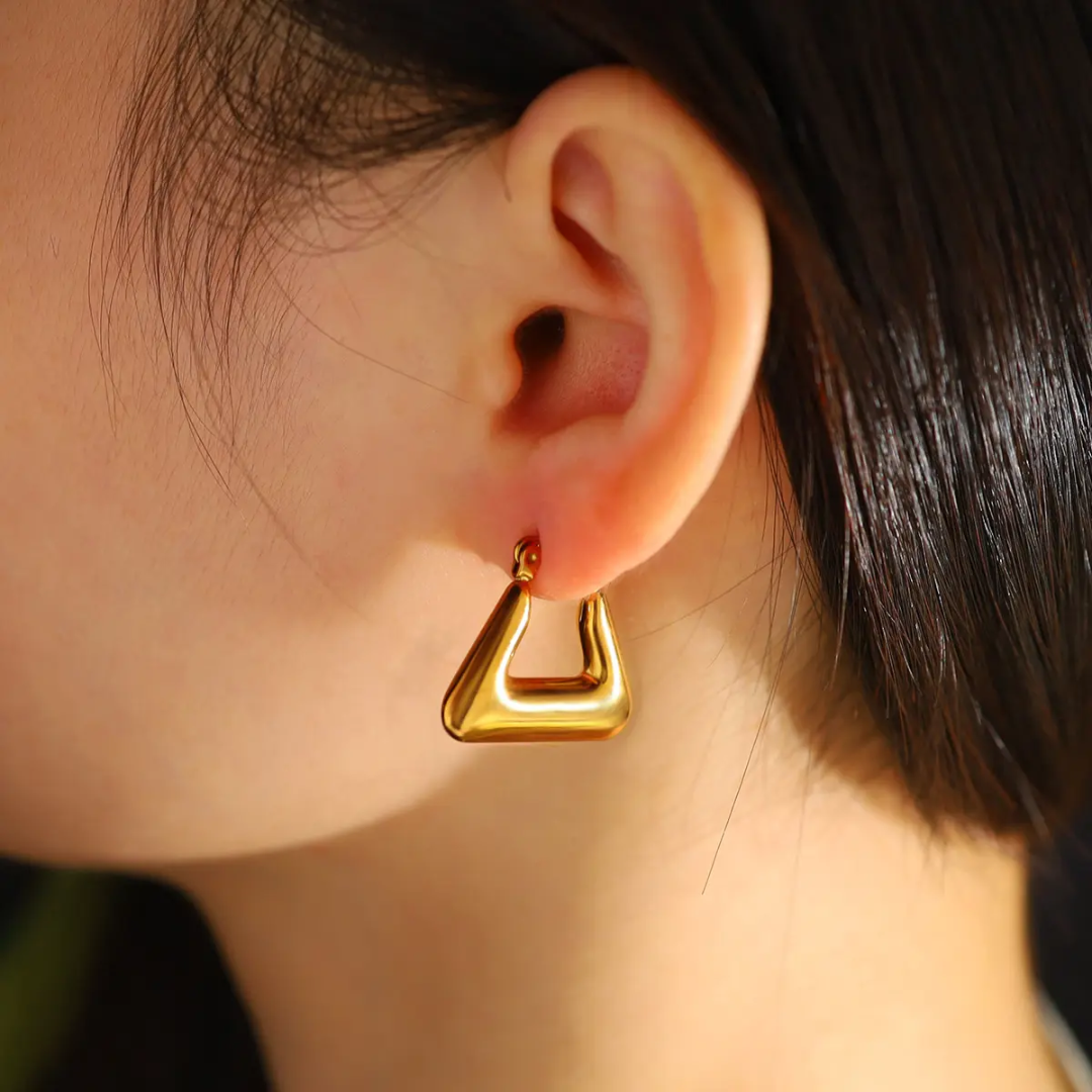 Chunky Geometric Hoop Earrings – Gold-Plated