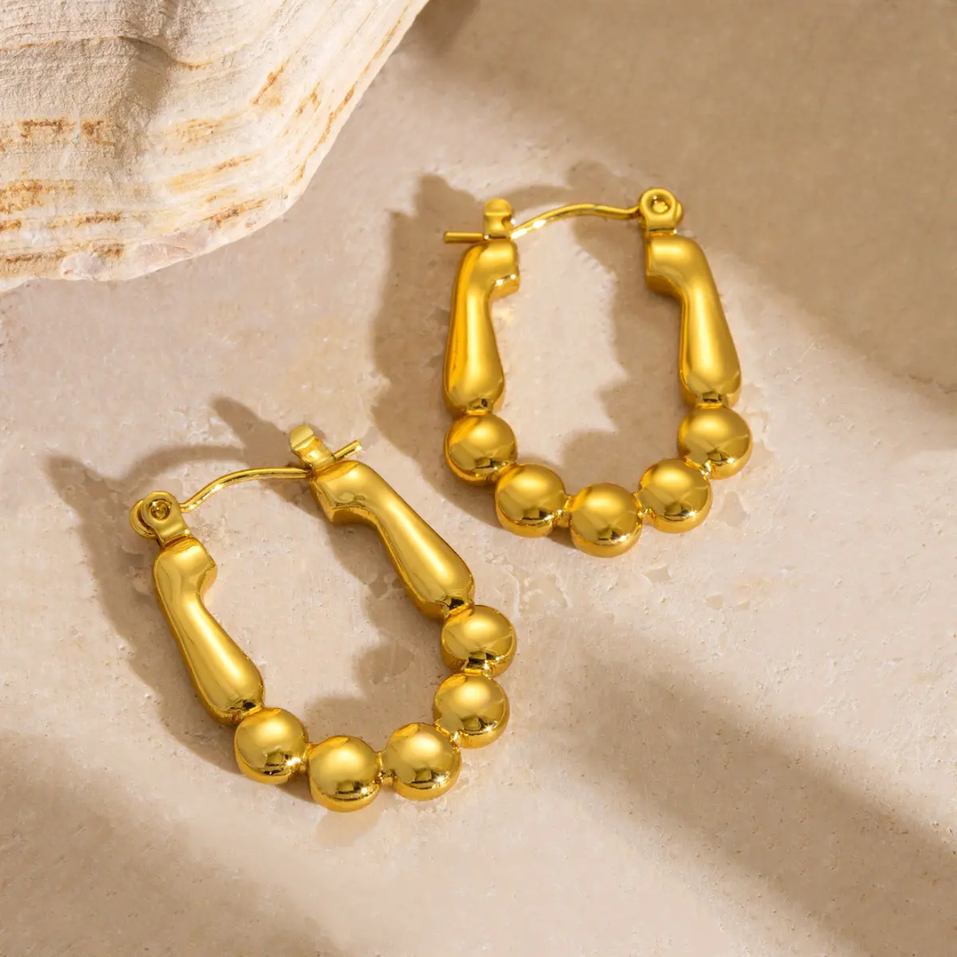 Beaded Elegance Hoop Earrings – Gold-Plated