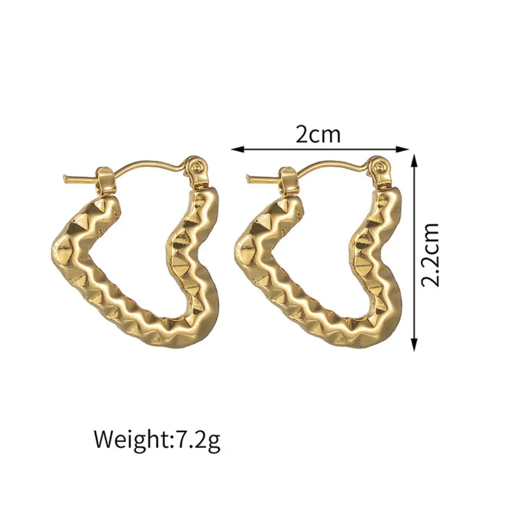 Textured Heart Hoop Earrings – Gold-Plated