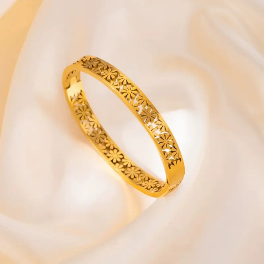 Gold Plated Anti-Tarnish Floral Cutout Kada (Size 2.6 & 2.8)