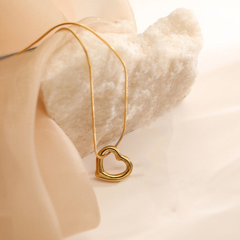 Anti-Tarnish Open Heart Gold Pendant Necklace